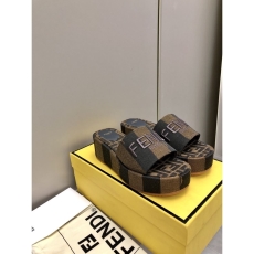 Fendi Slippers